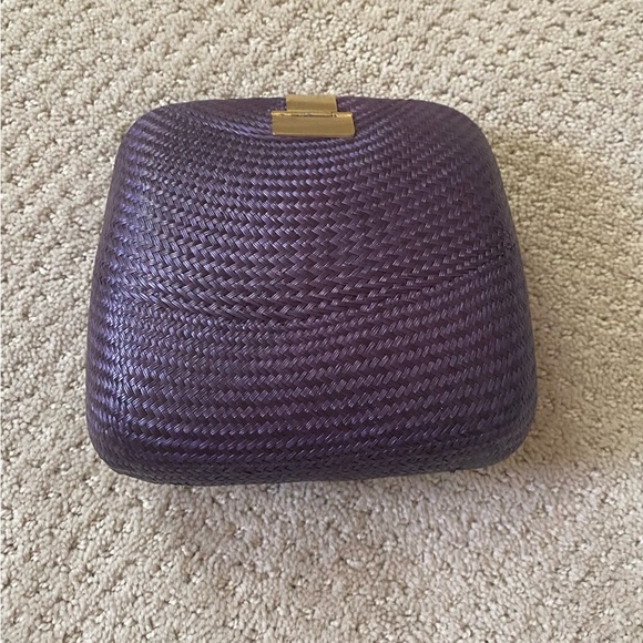 Vintage woven handbag. - Picture 2 of 5